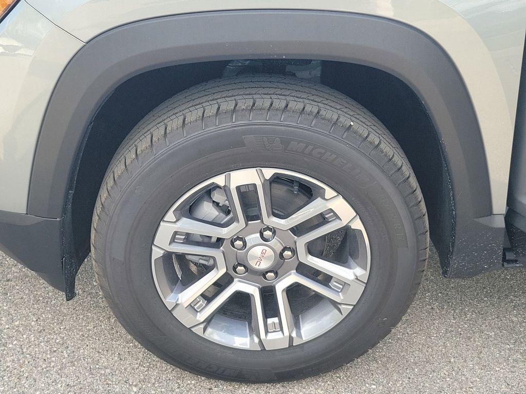 new 2026 GMC Terrain car, priced at $31,418