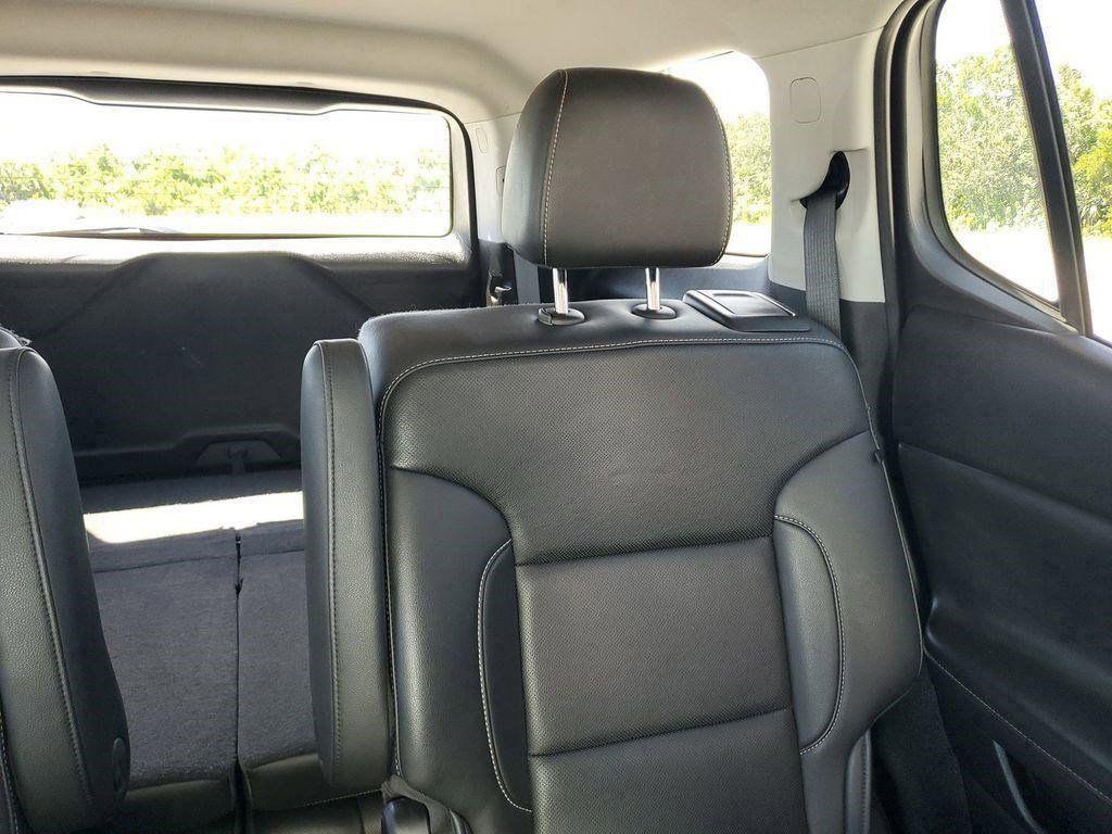 used 2023 GMC Acadia car, priced at $26,984