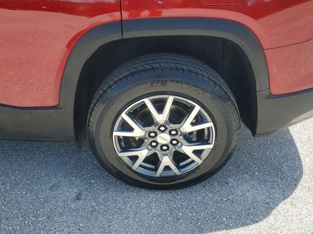 used 2023 GMC Acadia car, priced at $26,984