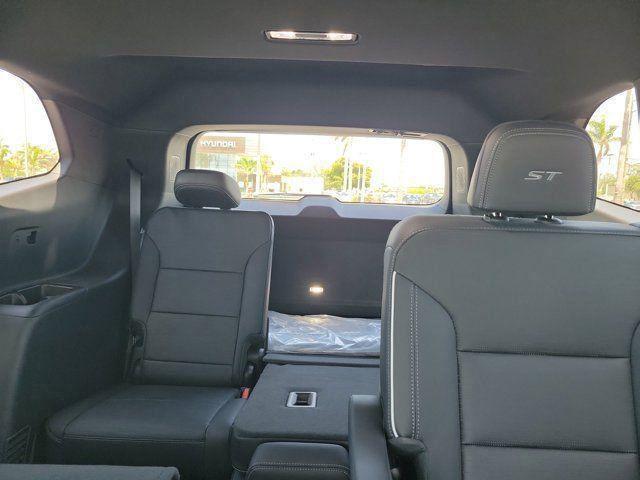 new 2025 Buick Enclave car, priced at $49,050