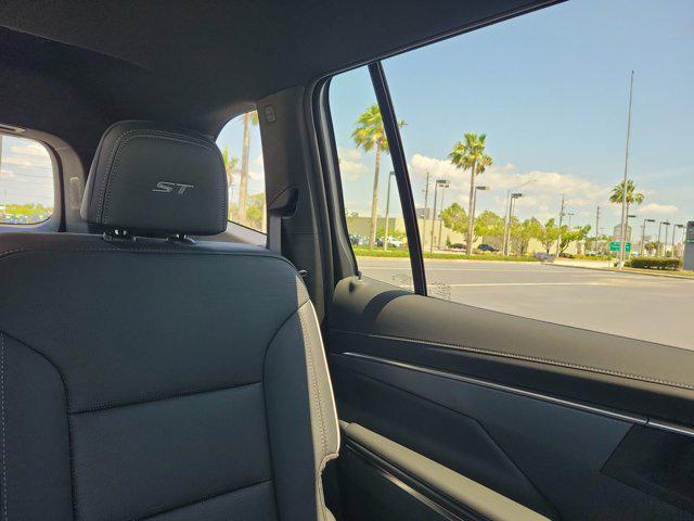 new 2025 Buick Enclave car, priced at $51,129