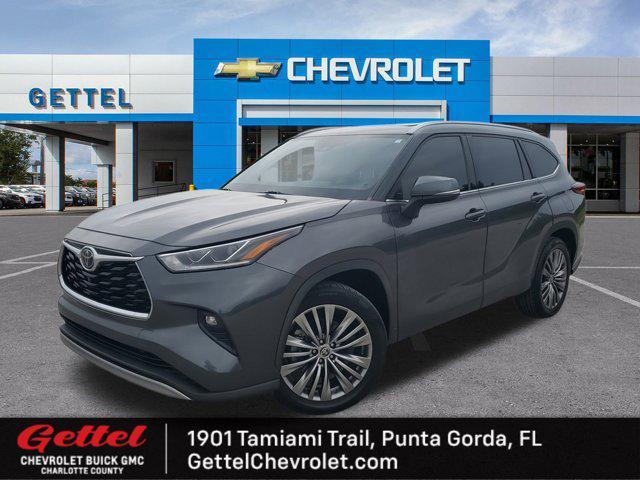used 2021 Toyota Highlander car, priced at $35,977