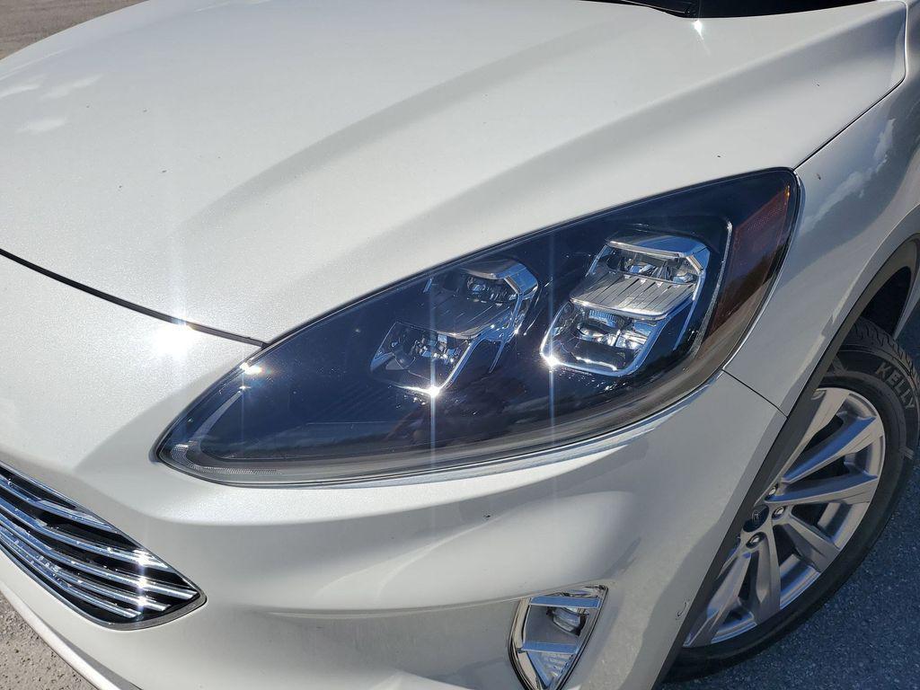 used 2022 Ford Escape car, priced at $23,377