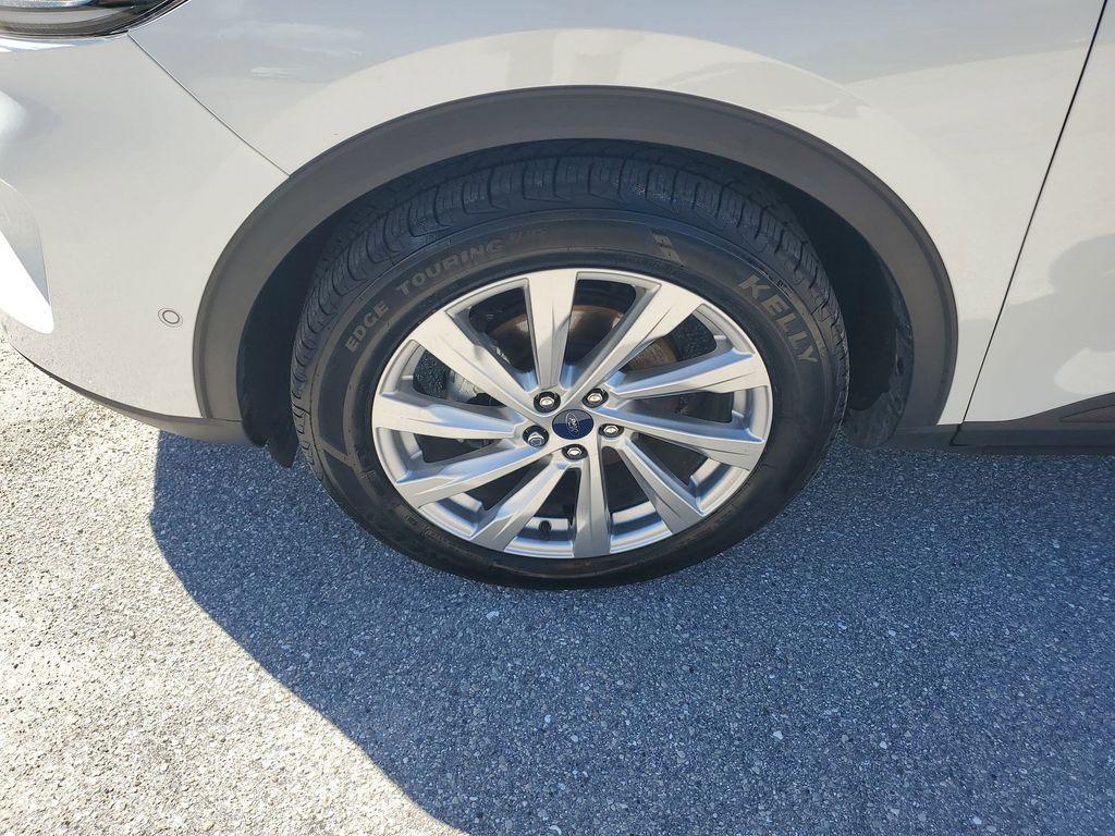 used 2022 Ford Escape car, priced at $23,377