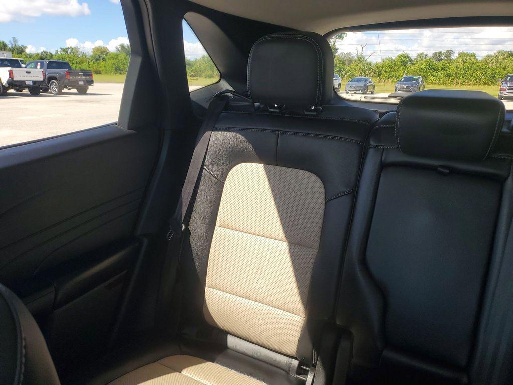 used 2022 Ford Escape car, priced at $23,377