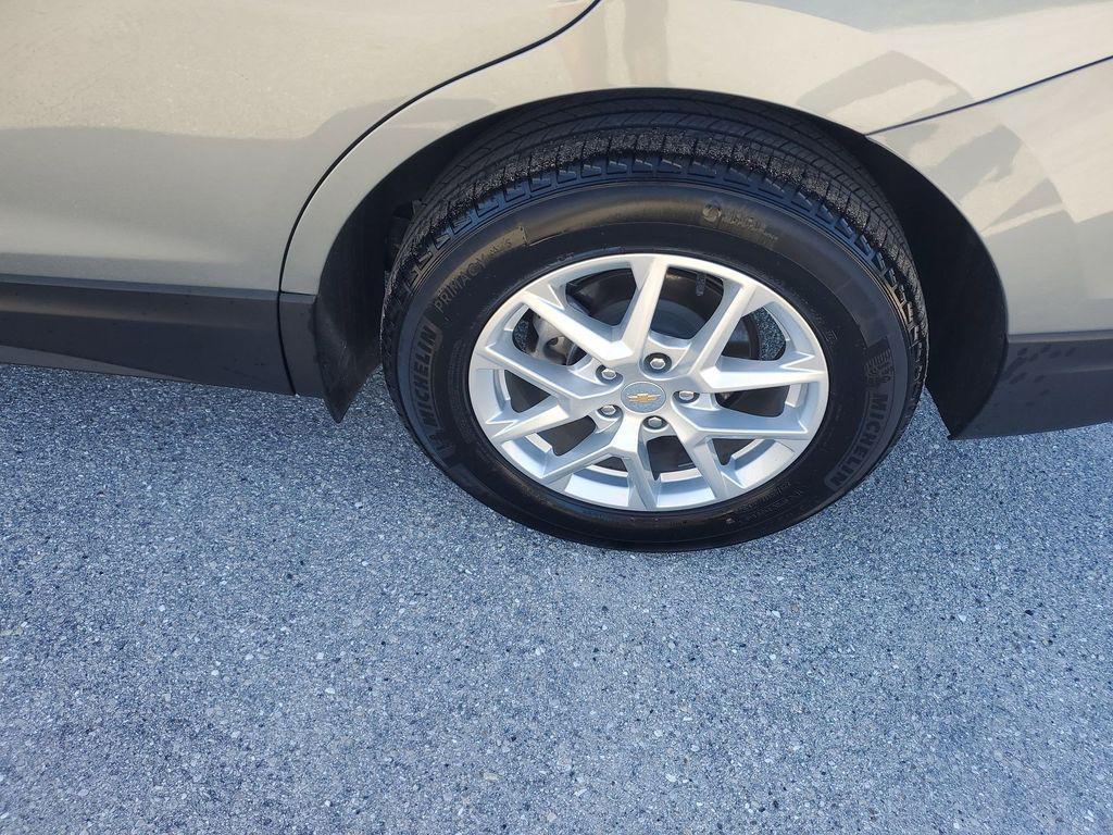 used 2024 Chevrolet Equinox car, priced at $23,987