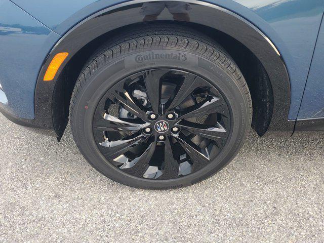 new 2025 Buick Envista car, priced at $26,793