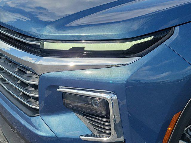 new 2025 Chevrolet Traverse car, priced at $48,630
