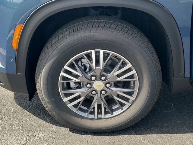 new 2025 Chevrolet Traverse car, priced at $48,630