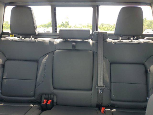new 2025 GMC Sierra 1500 car, priced at $57,724