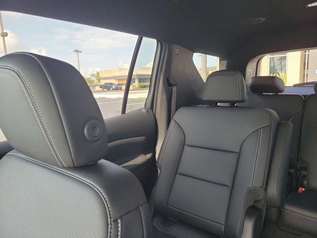 new 2025 Chevrolet Traverse car, priced at $44,525