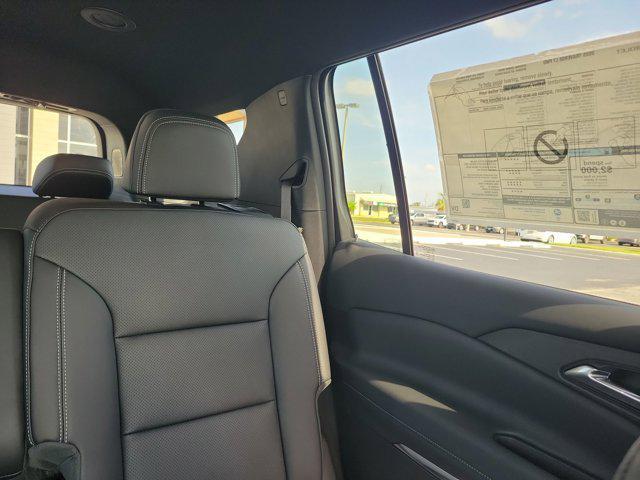 new 2025 Chevrolet Traverse car, priced at $44,525