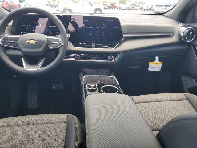 new 2026 Chevrolet Equinox car, priced at $30,295