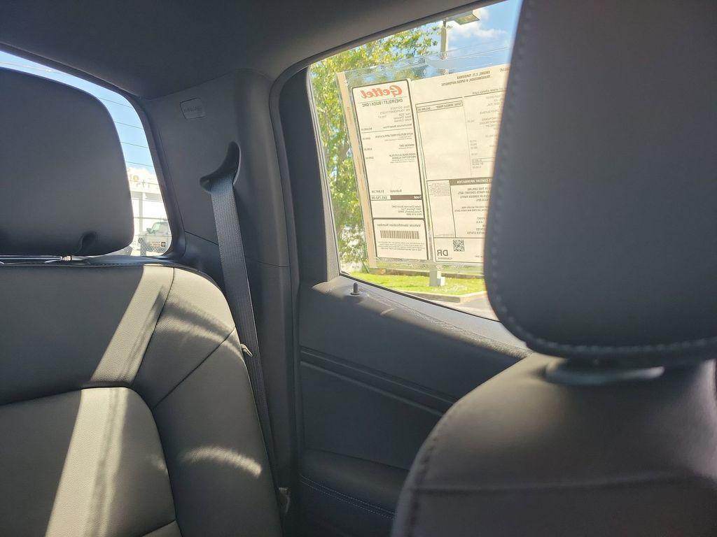 new 2026 Chevrolet Colorado car, priced at $39,822