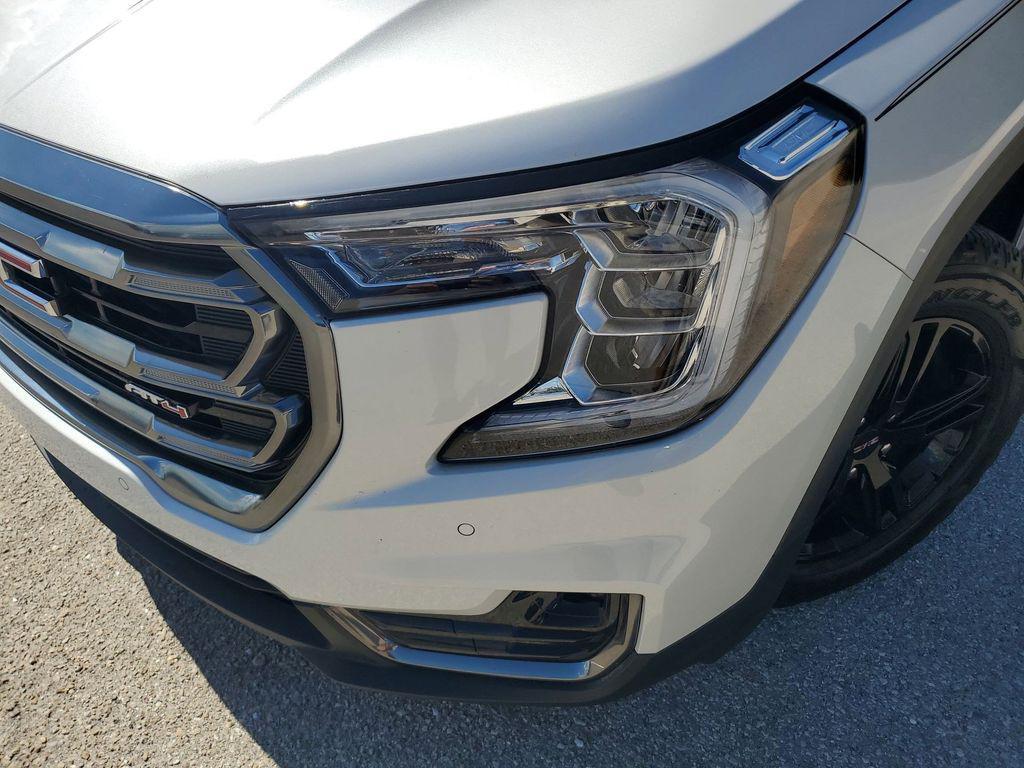 used 2022 GMC Terrain car, priced at $25,987