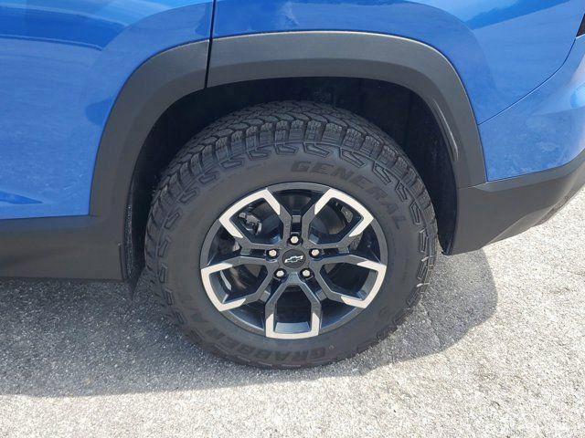 new 2026 Chevrolet Equinox car, priced at $33,611
