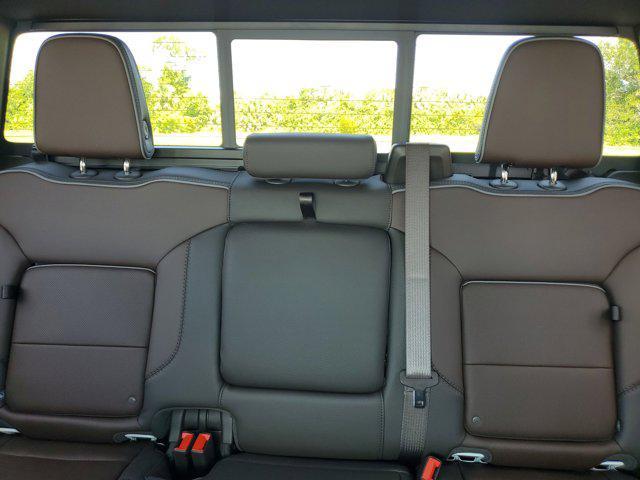 new 2025 GMC Sierra 2500 car, priced at $85,009