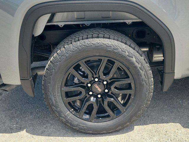 new 2025 GMC Sierra 1500 car, priced at $51,505