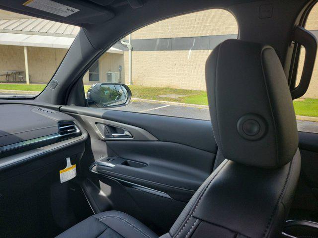 new 2025 Chevrolet Traverse car, priced at $50,525