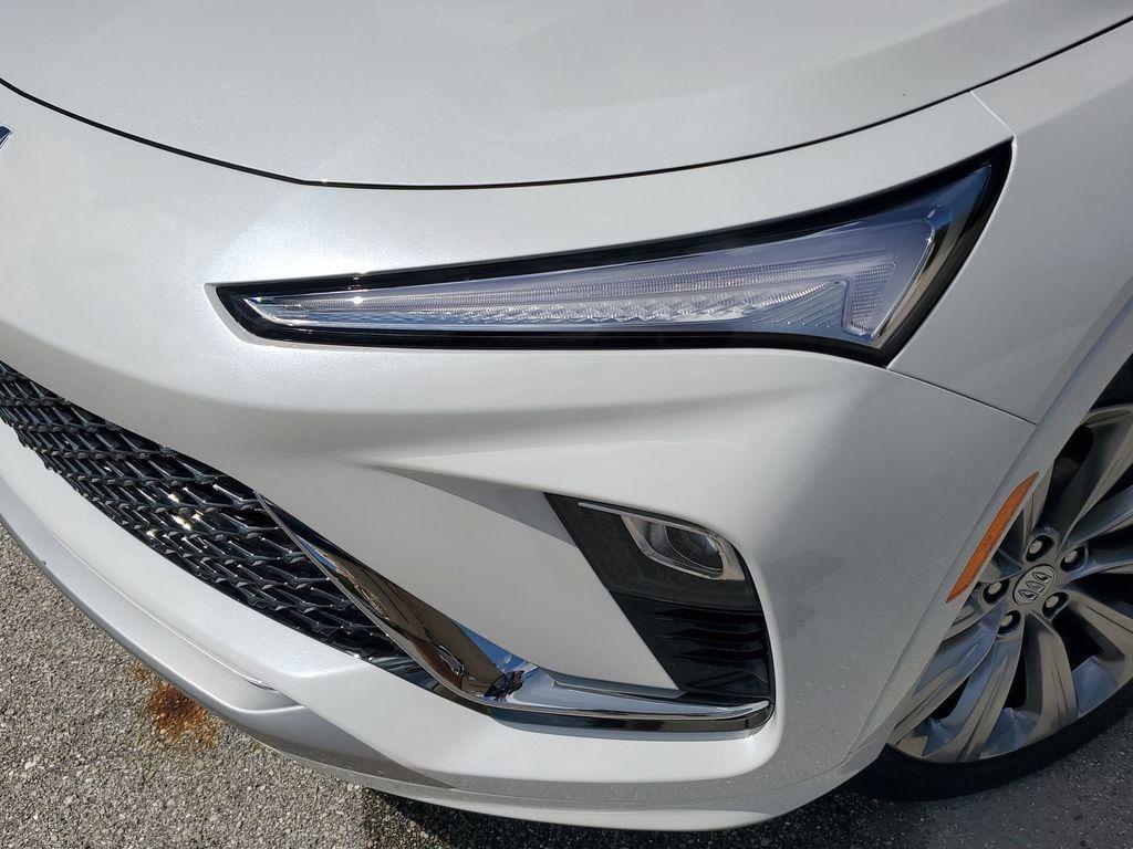 new 2025 Buick Envista car, priced at $28,323