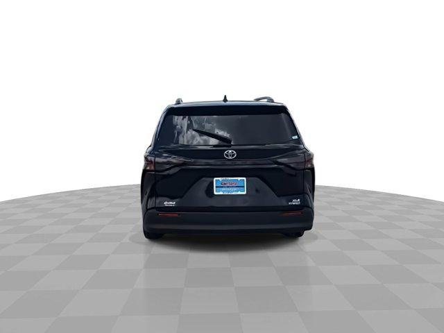 used 2023 Toyota Sienna car, priced at $40,777