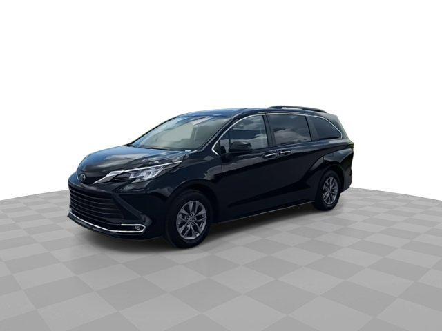 used 2023 Toyota Sienna car, priced at $40,777
