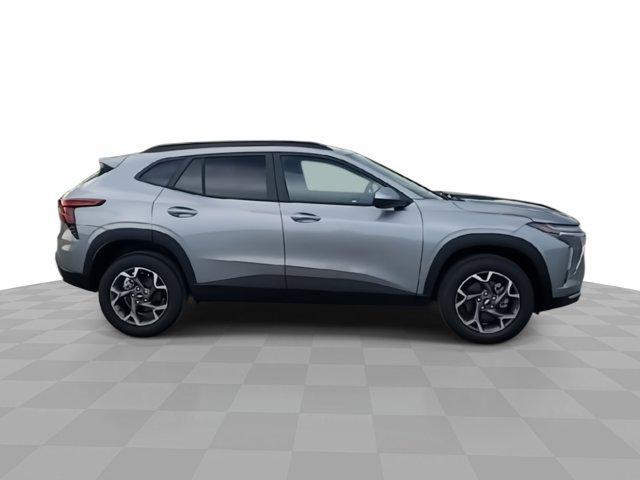 new 2025 Chevrolet Trax car, priced at $23,446