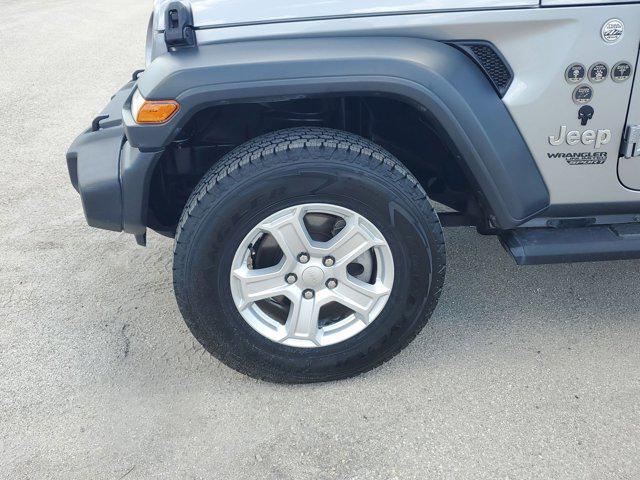 used 2020 Jeep Wrangler Unlimited car, priced at $27,487