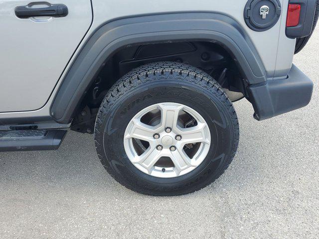 used 2020 Jeep Wrangler Unlimited car, priced at $27,487