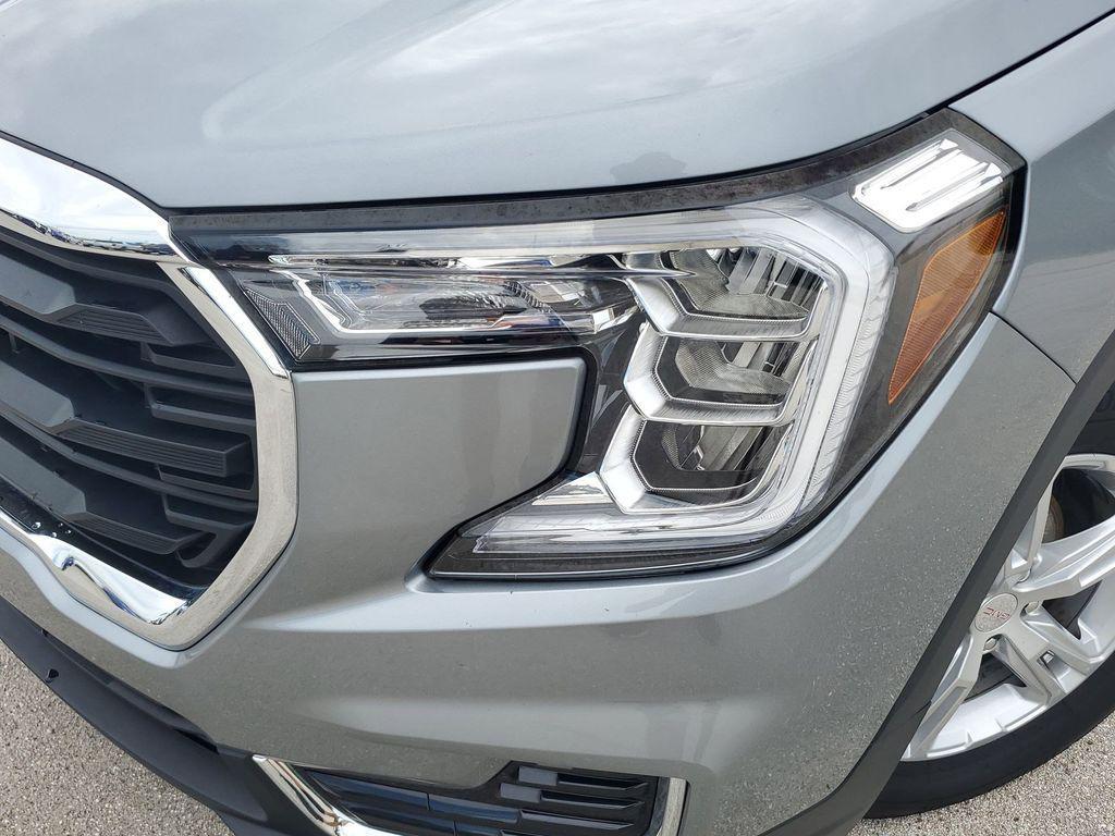 used 2024 GMC Terrain car, priced at $21,987