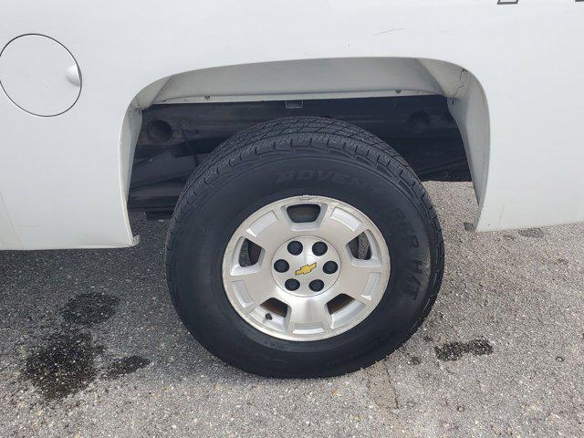 used 2011 Chevrolet Silverado 1500 car, priced at $17,987