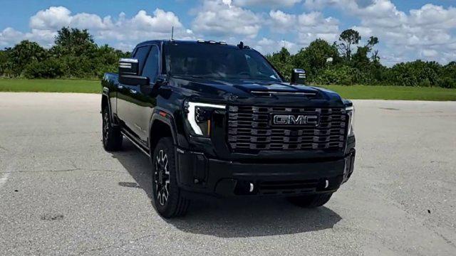 new 2025 GMC Sierra 2500 car, priced at $100,250