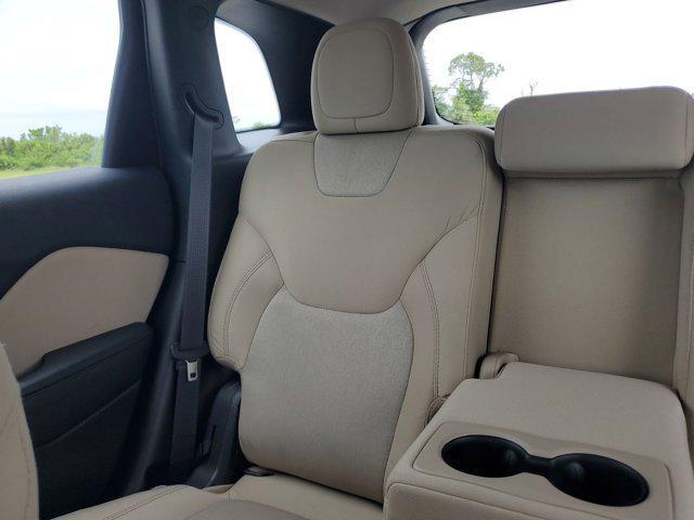 used 2016 Jeep Cherokee car, priced at $13,777