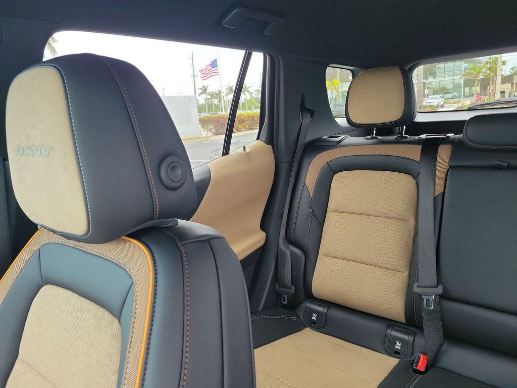 used 2025 Chevrolet Equinox car, priced at $31,987