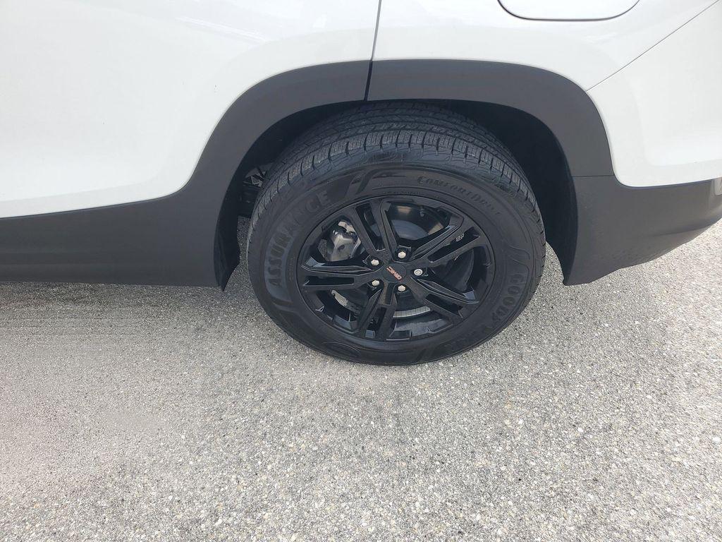 used 2024 GMC Terrain car, priced at $25,987