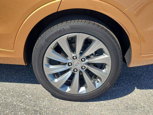 new 2025 Buick Envista car, priced at $28,469