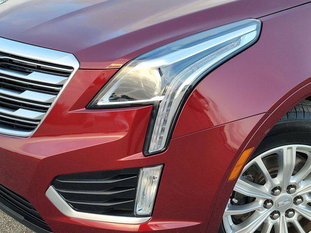 used 2018 Cadillac XT5 car, priced at $19,447