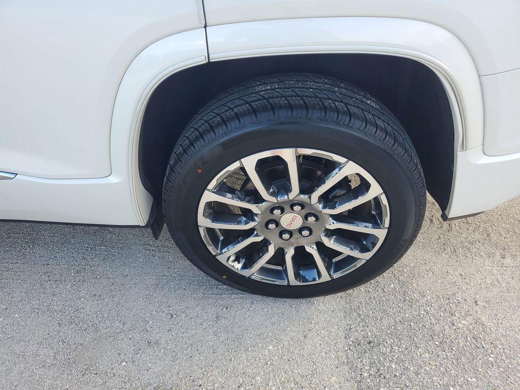 used 2020 GMC Acadia car, priced at $25,787