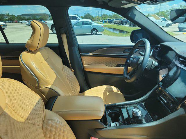 used 2022 Jeep Grand Cherokee car, priced at $39,487