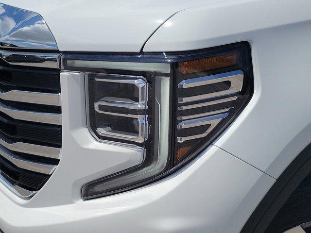 new 2025 GMC Sierra 1500 car, priced at $59,442
