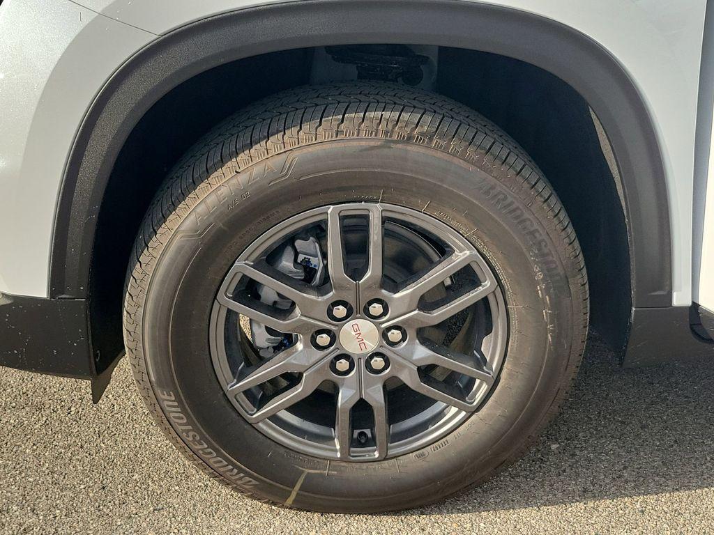 new 2026 GMC Acadia car, priced at $45,289