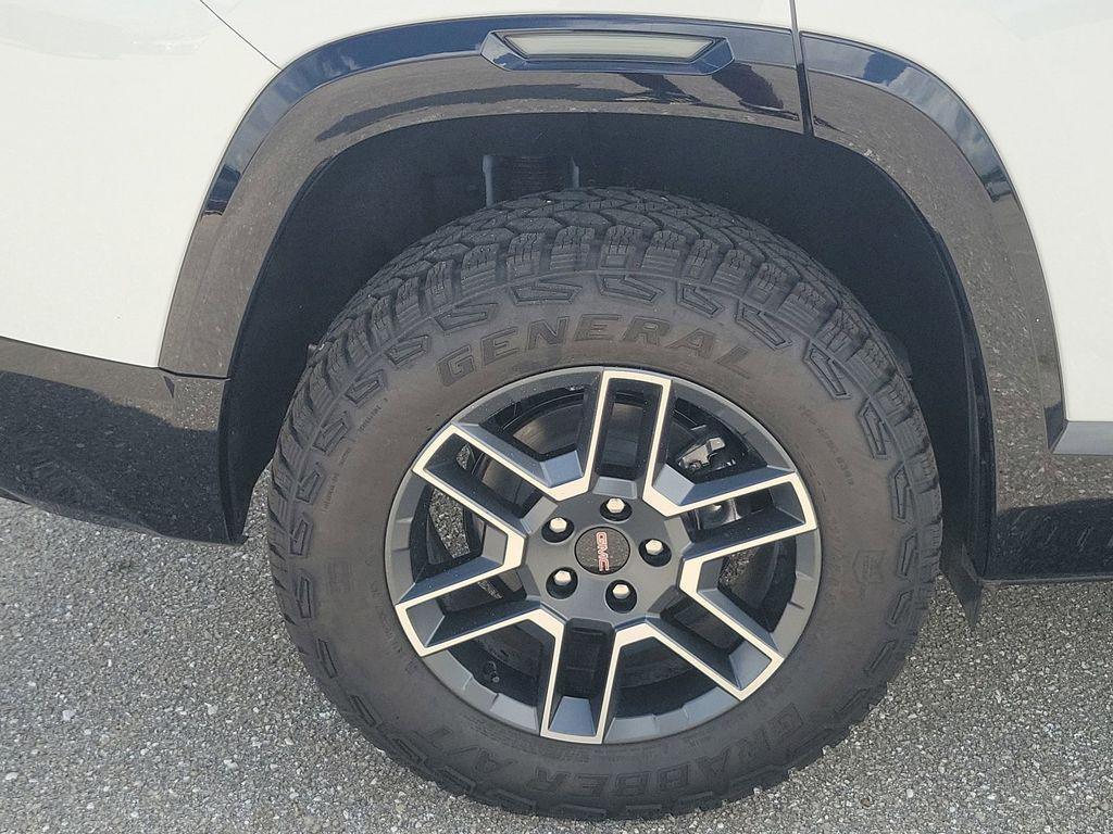 new 2026 GMC Terrain car, priced at $40,197