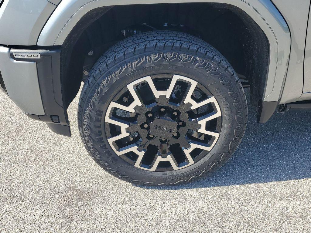 new 2025 GMC Sierra 2500 car, priced at $84,997
