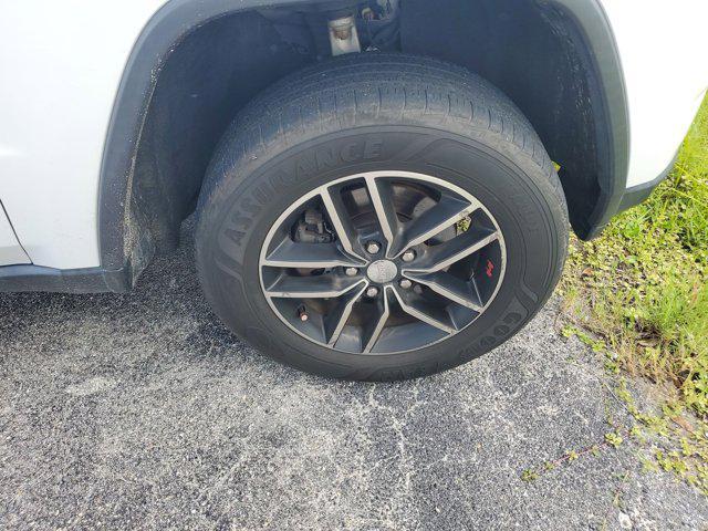 used 2017 Jeep Grand Cherokee car, priced at $18,987