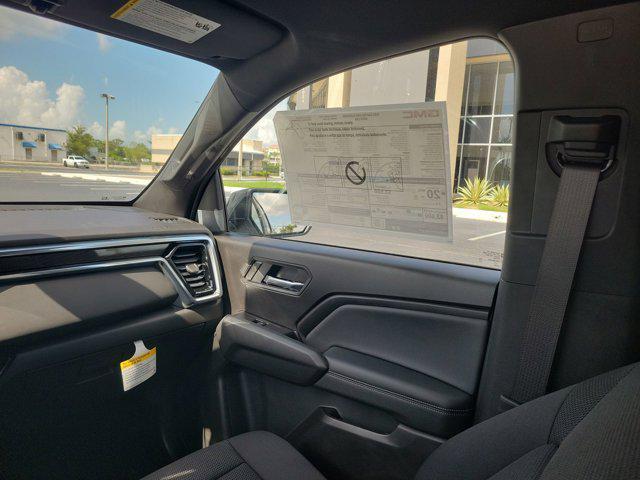 new 2025 GMC Canyon car, priced at $39,444