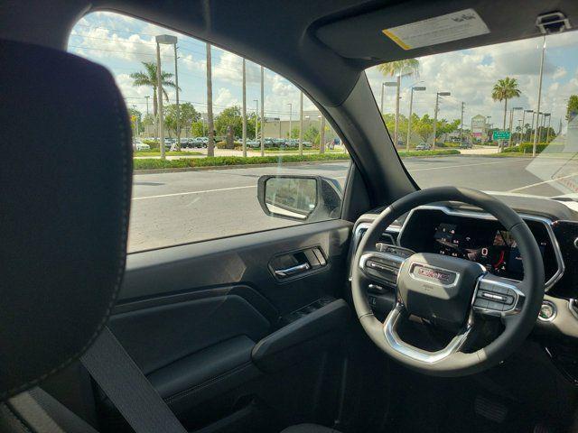 new 2025 GMC Canyon car, priced at $38,198