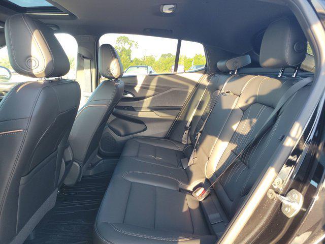 new 2024 Buick Envista car, priced at $29,905