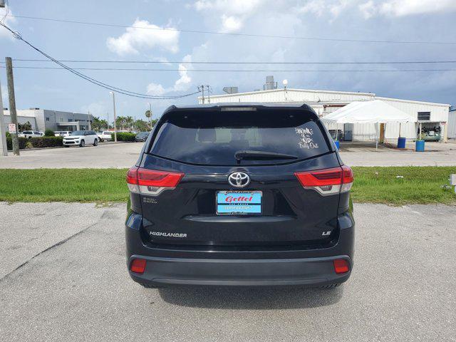 used 2019 Toyota Highlander car, priced at $20,987