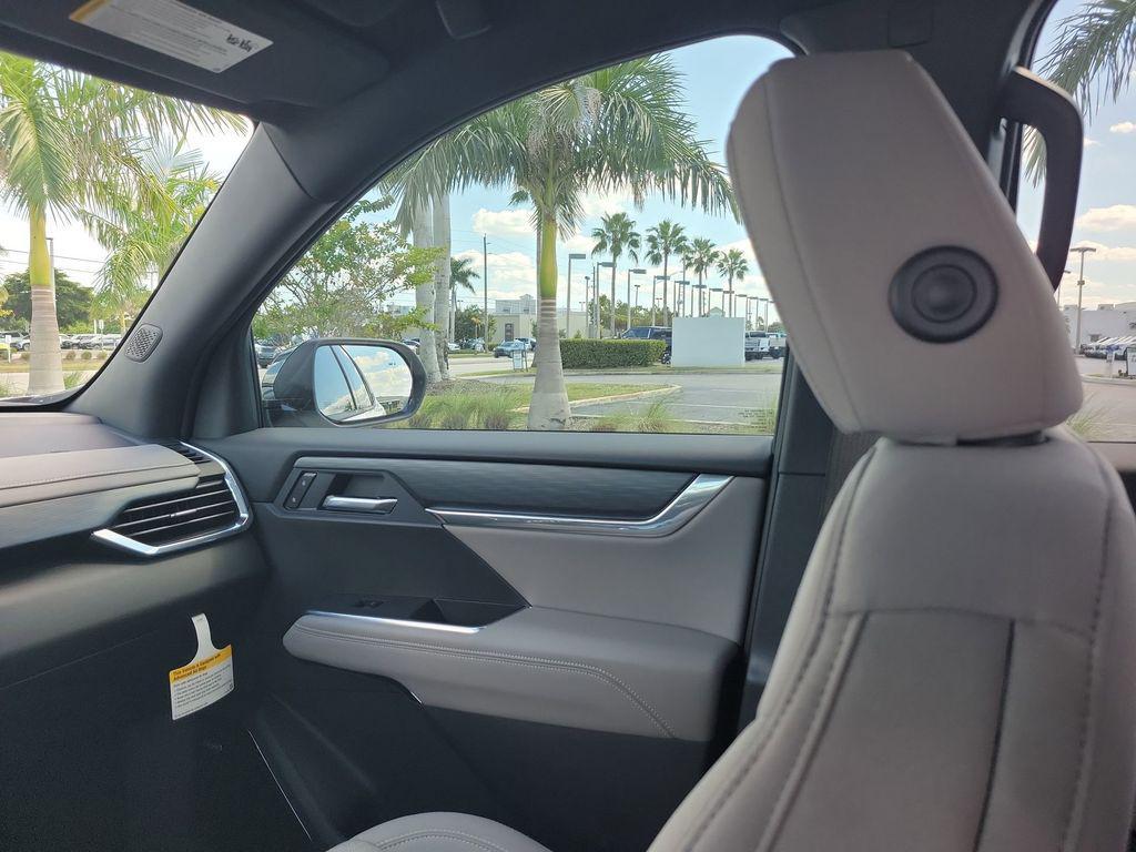 new 2026 GMC Acadia car, priced at $44,227