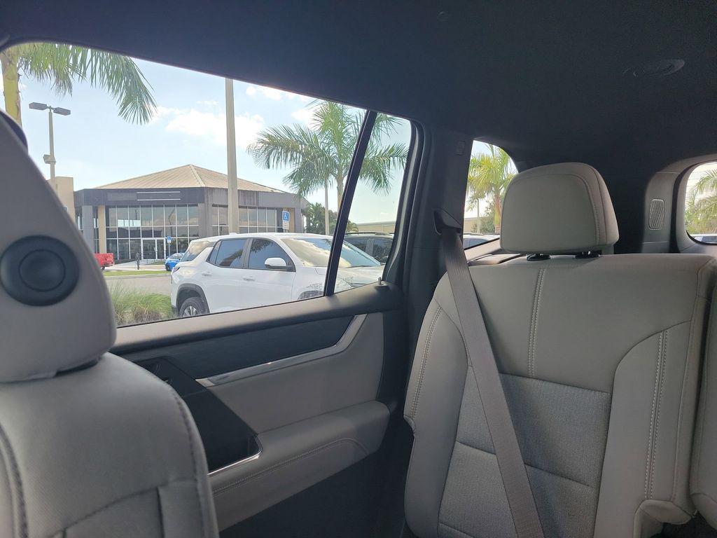 new 2026 GMC Acadia car, priced at $44,227